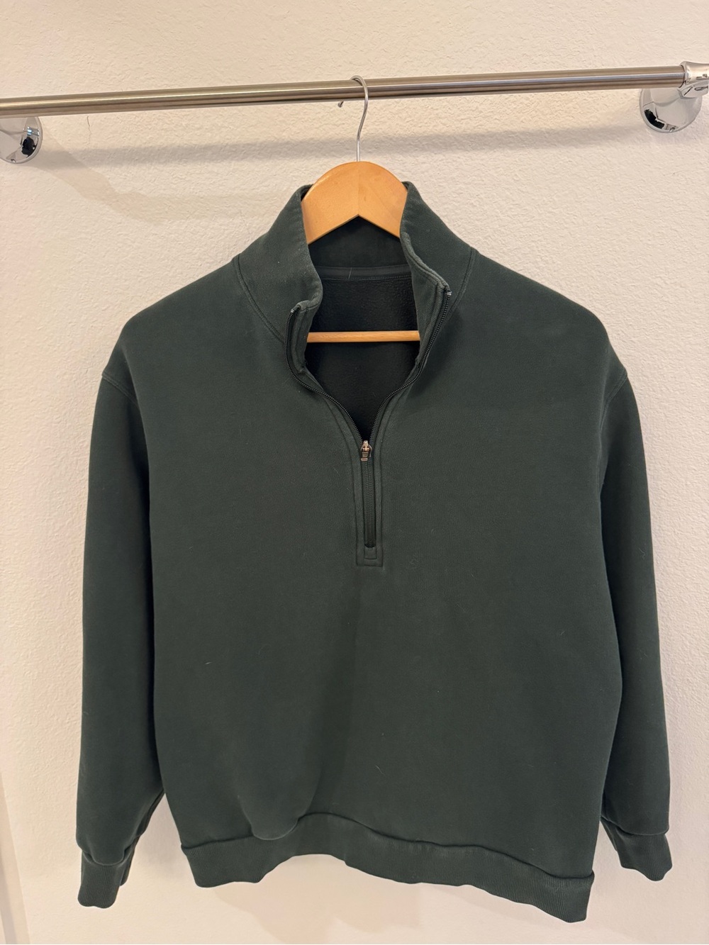 Men's Lululemon Quarter-Zip Pullover Sweatshirt in Dark Green